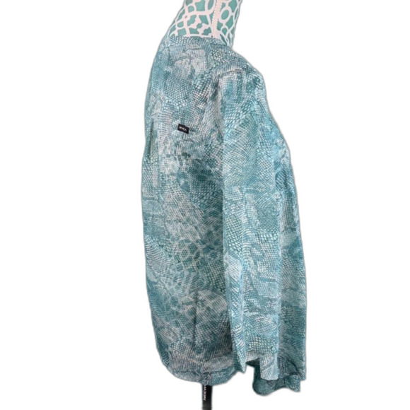 Beautiful snake print in teal/blue sheer blouse - Picture 2 of 5